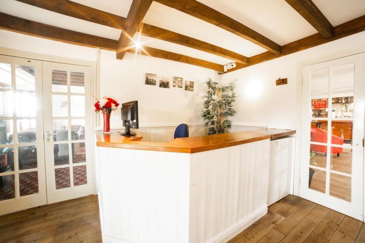 Oyo White Horse Hotel, East Thirsk Отель 3*
