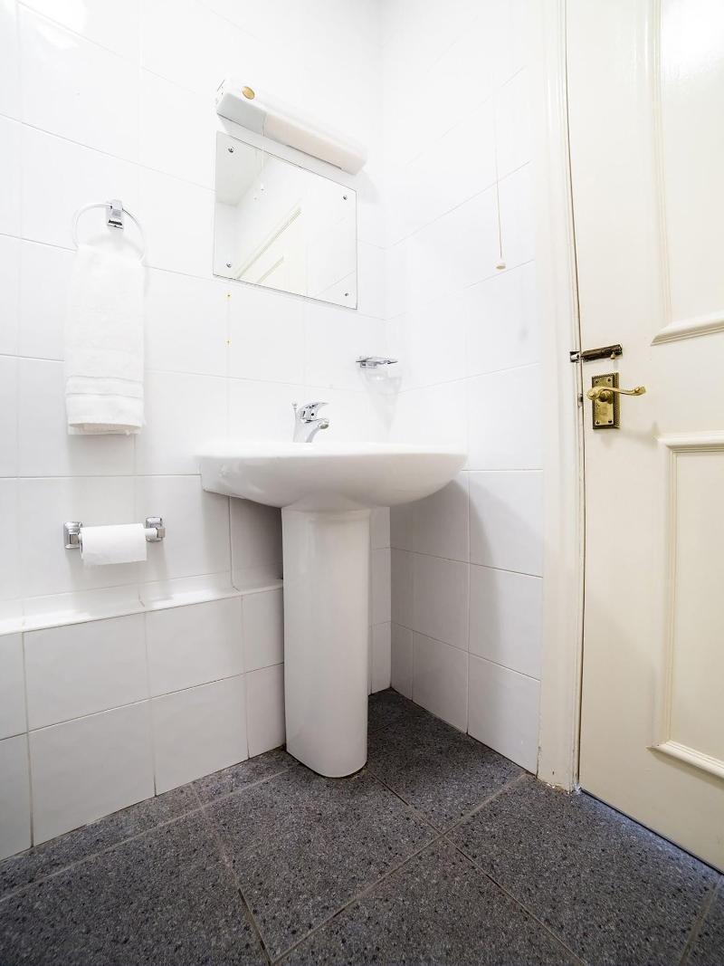 Отель Oyo White Horse Hotel, East Thirsk Bagby